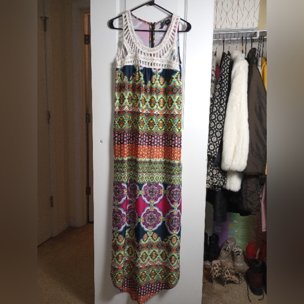 New Directions Multicolor Maxi Dress